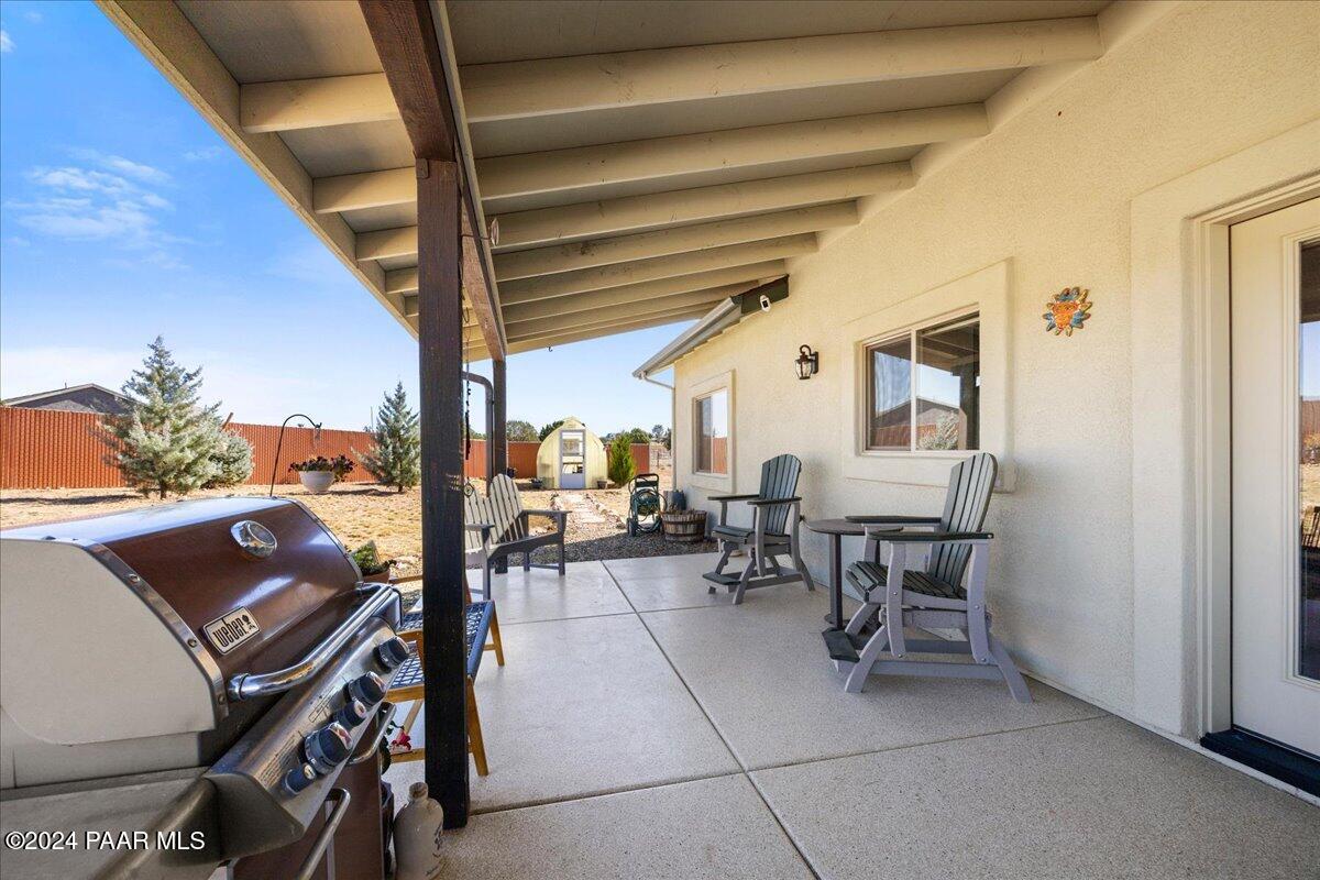 1270 East Cougar Ridge Road Paulden, AZ 86334 - Photo 27 of 36 29-Patio