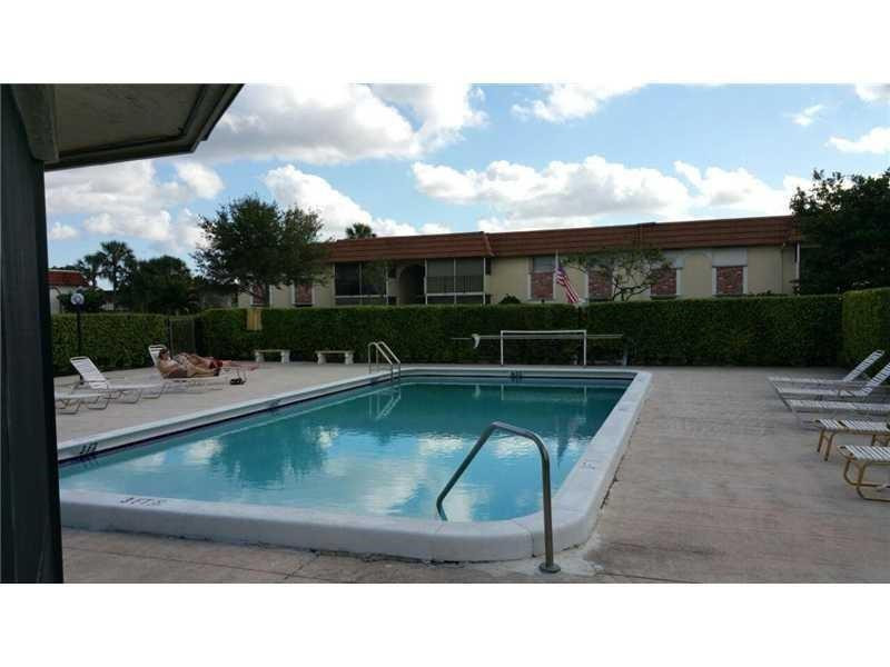 22745 Southwest 66th Avenue, Unit 207 Boca Raton, FL 33428 - Photo 2 of 7 Photo 2