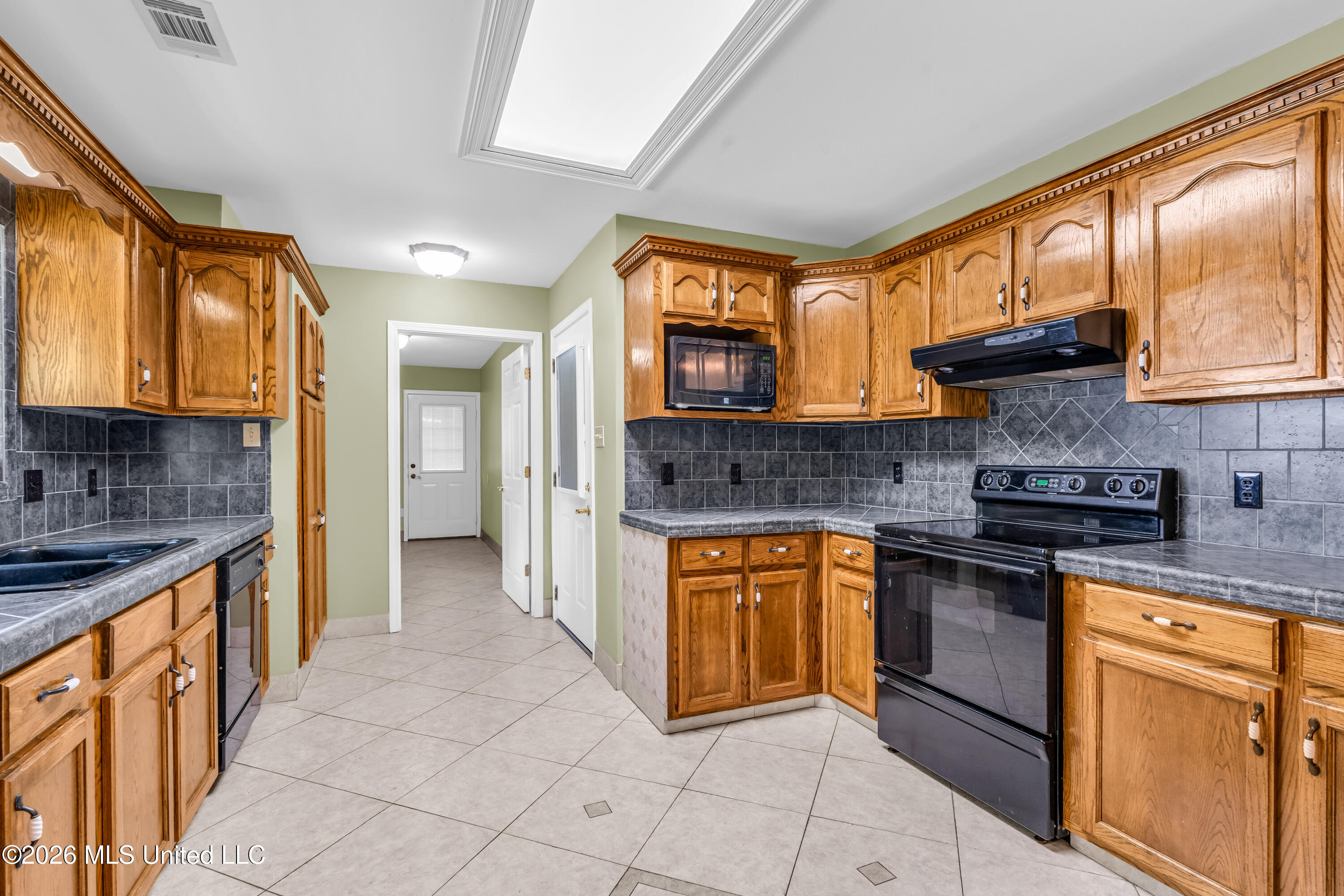 39 Oak Allee Drive Picayune, MS 39466 - Photo 20 of 27 DSC03746