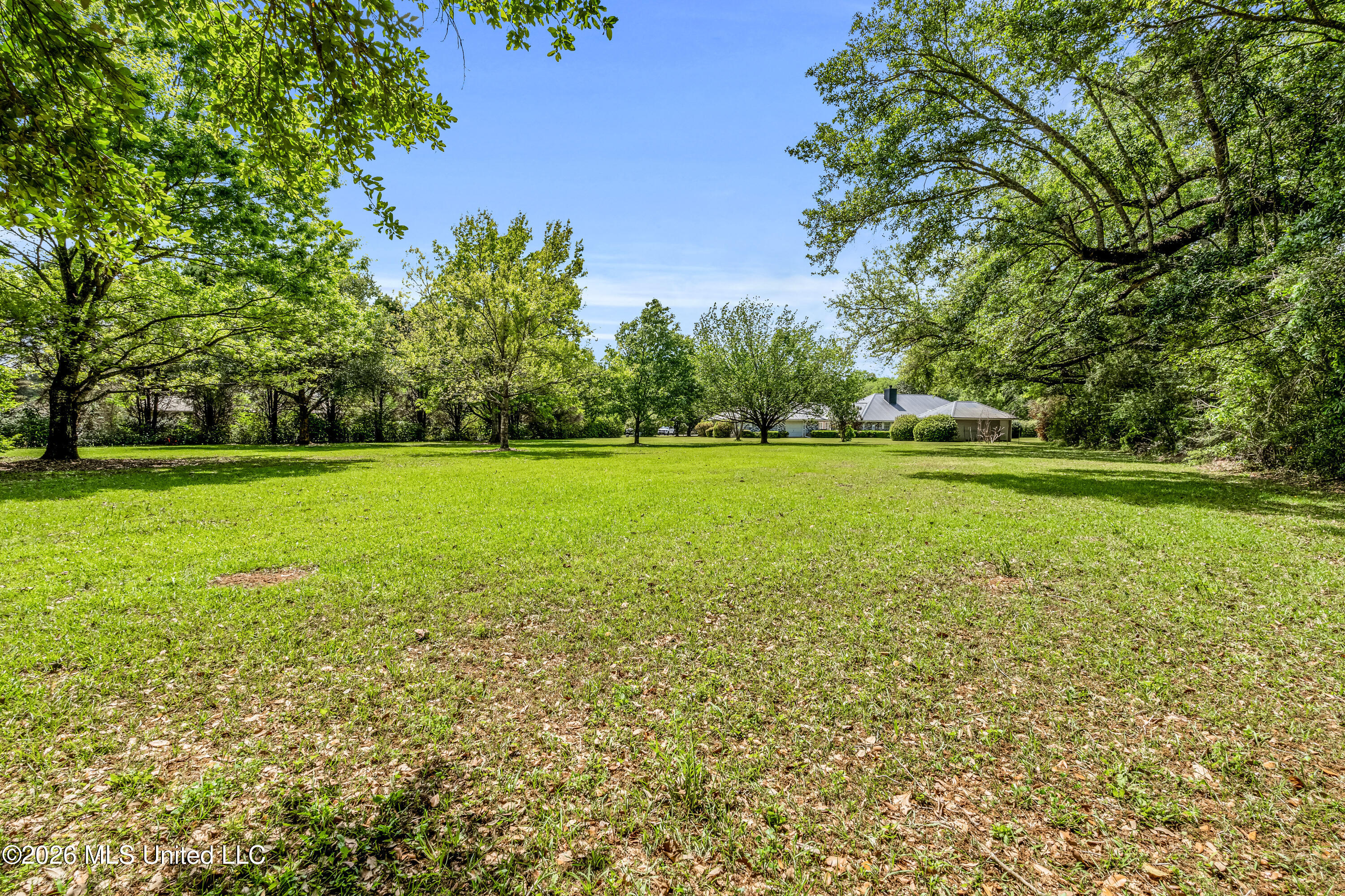 39 Oak Allee Drive Picayune, MS 39466 - Photo 7 of 27 DSC03783