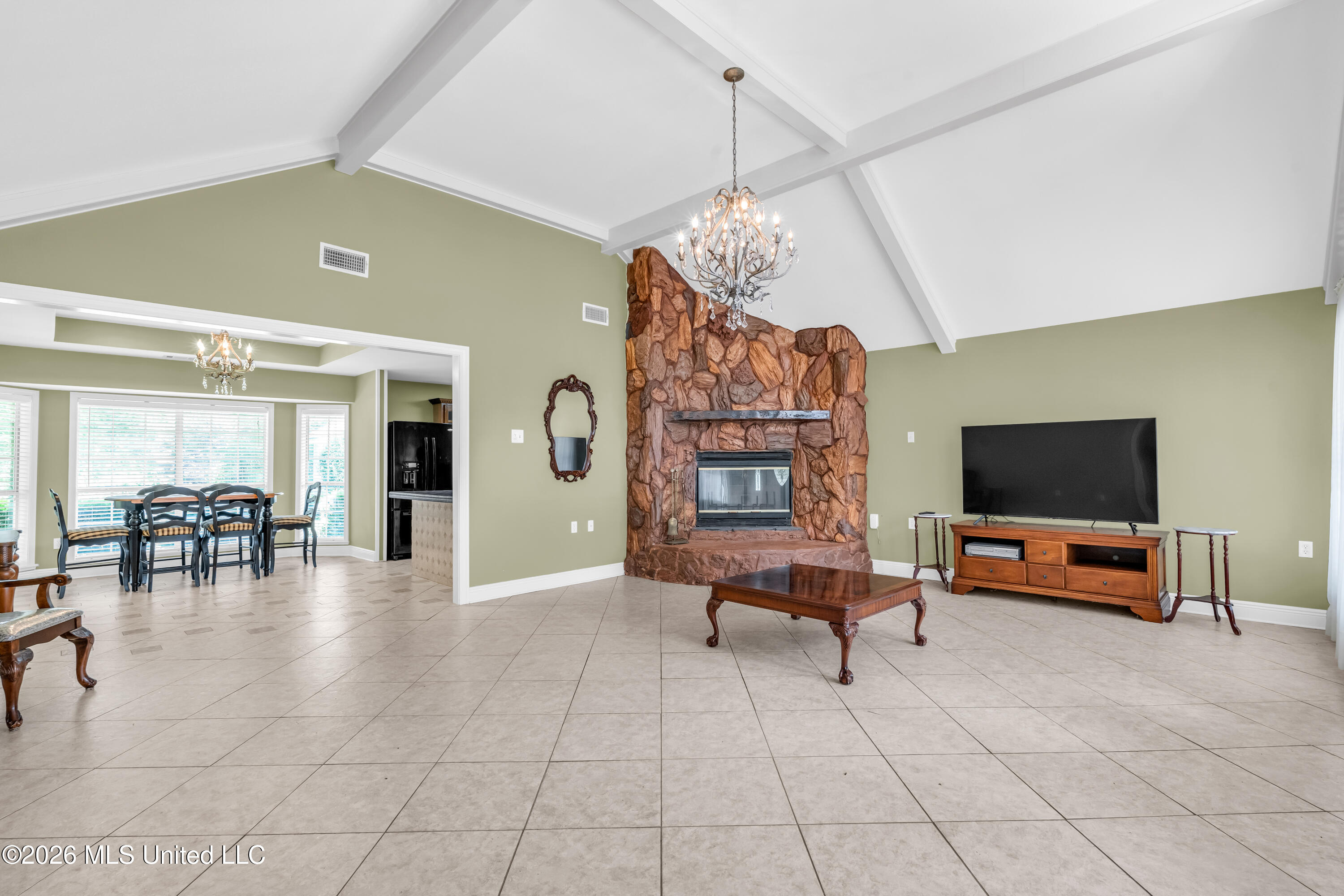 39 Oak Allee Drive Picayune, MS 39466 - Photo 8 of 27 DSC03728