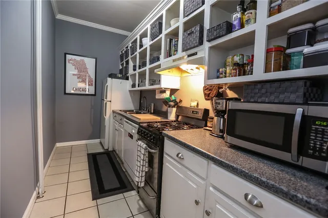 $1,300 | 874 University Avenue, Unit 4, Rochester, NY 14607