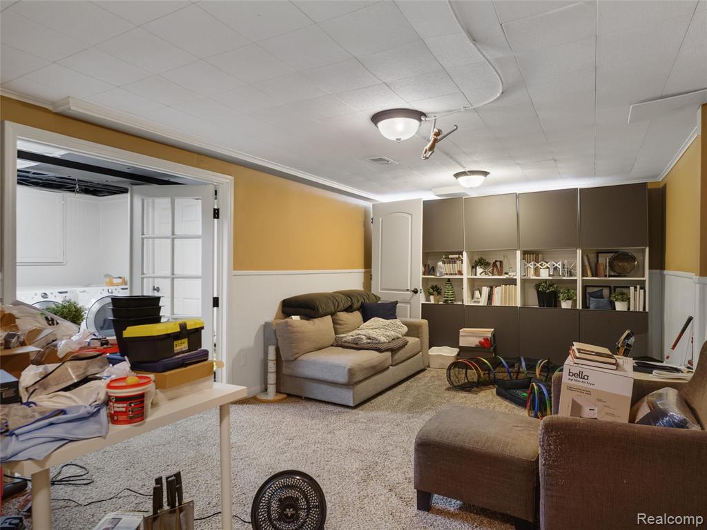 1323 Ruffner Avenue Birmingham, MI 48009 - Photo 21 of 26