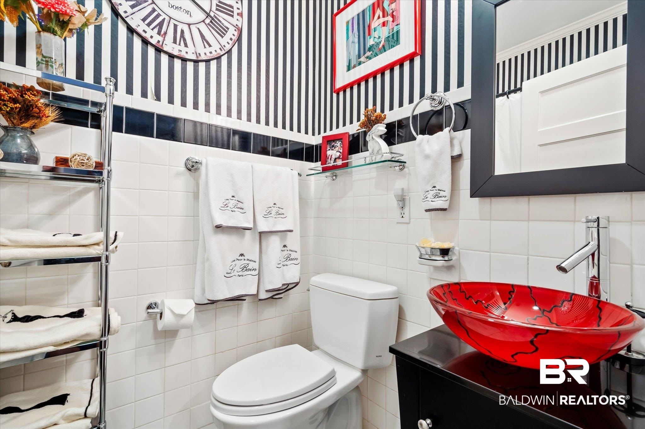 204 Dilston Street Mobile, AL 36608 - Photo 20 of 31 Bathroom