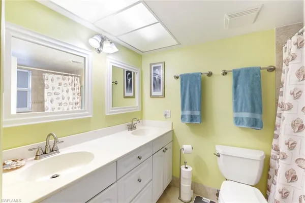$195,000 | 91 Glades Boulevard, Unit 1652, Naples, FL 34112