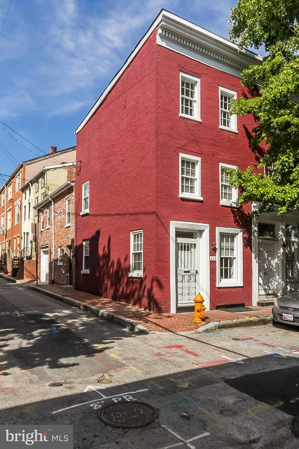 412 George Street Baltimore, MD 21201 - Photo 1 of 16 Exterior (Front)