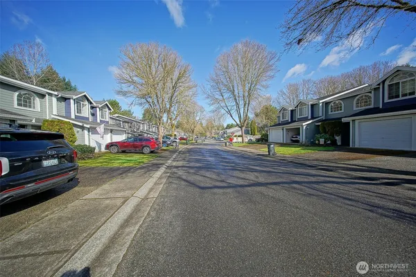 $324,900 | 6001 Merlot Lane Southeast, Lacey, WA 98513