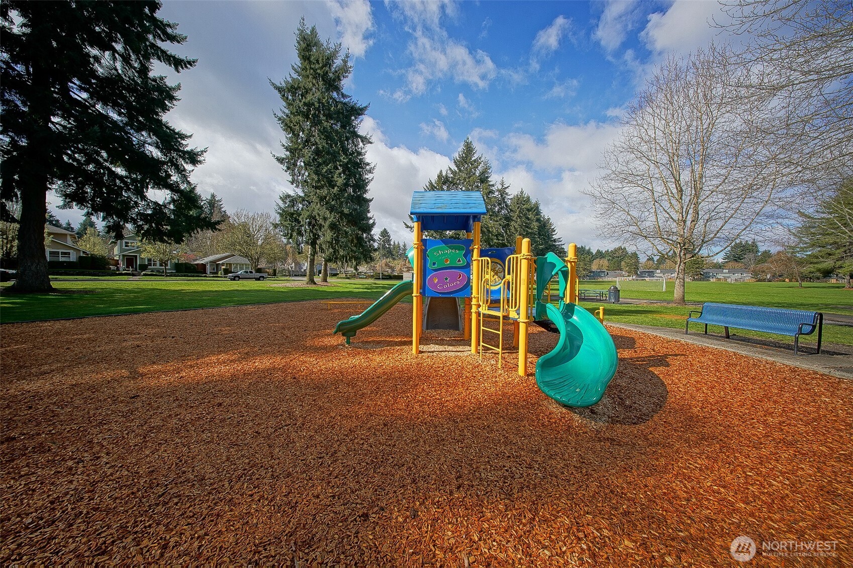 6001 Merlot Lane Southeast Lacey, WA 98513 - Photo 35 of 40 a view of outdoor space with garden and entertaining space