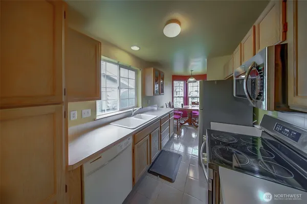 $324,900 | 6001 Merlot Lane Southeast, Lacey, WA 98513