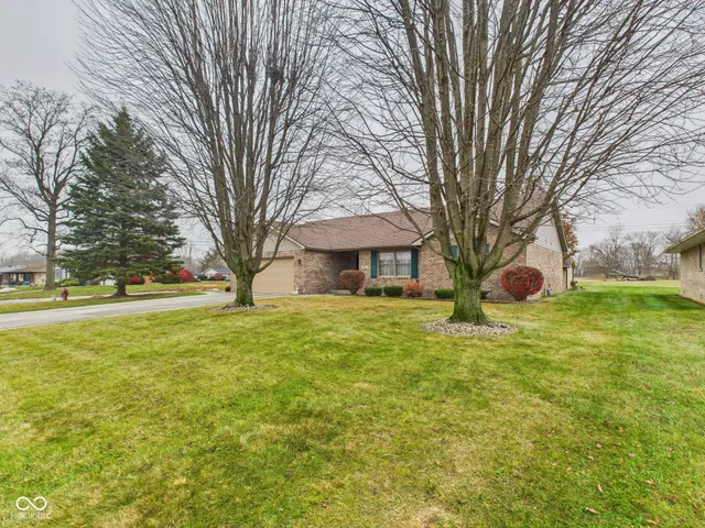 $259,000 | 211 Orchard Lane, Alexandria, IN 46001