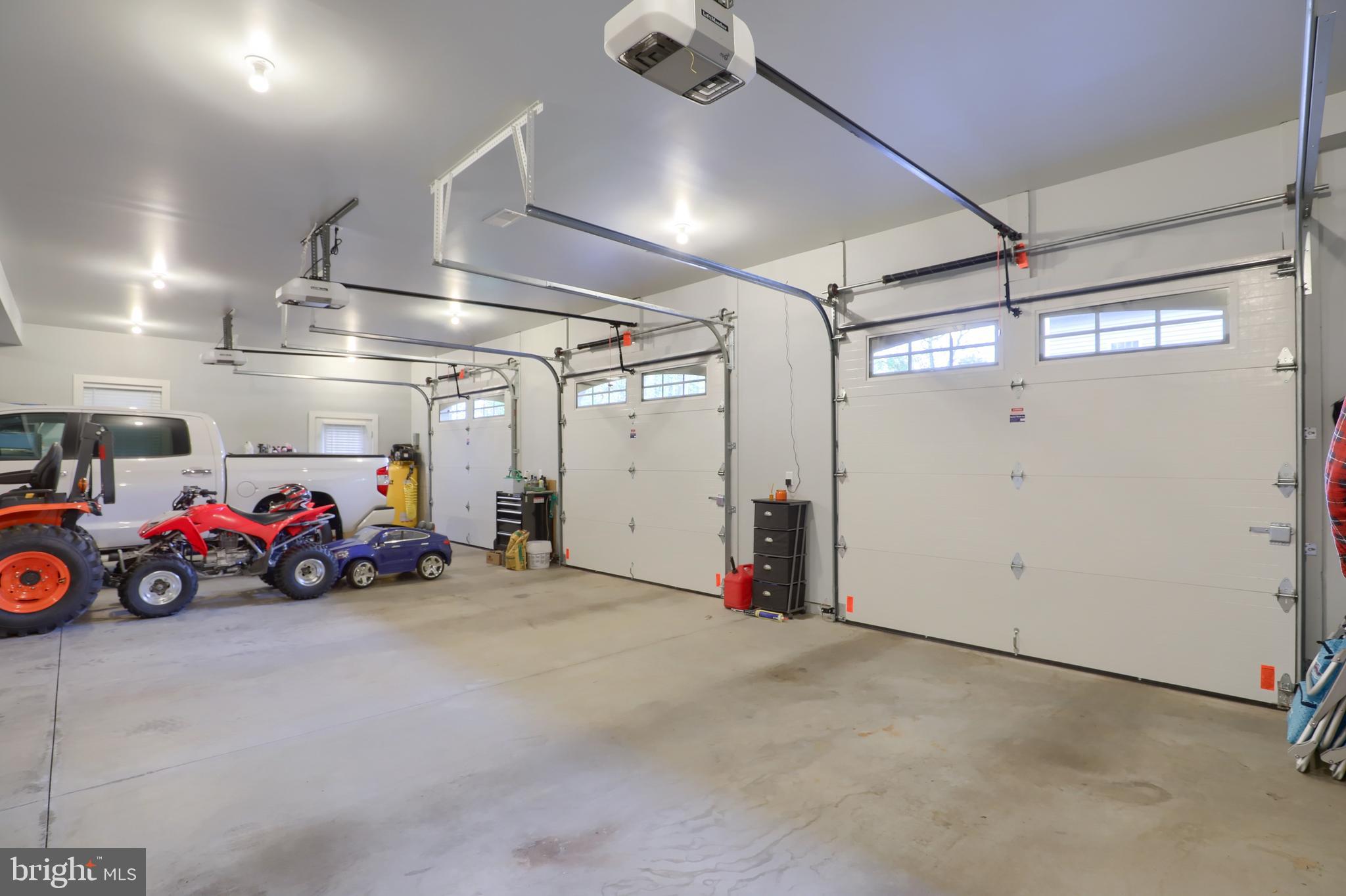 471 Hill Road Denver, PA 17517 - Photo 129 of 130 Detached Garage