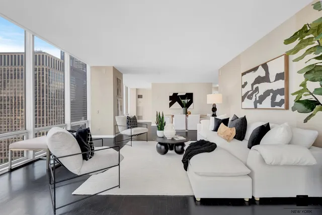 $3,300,000 | 641 5th Avenue, Unit 26D | Midtown East