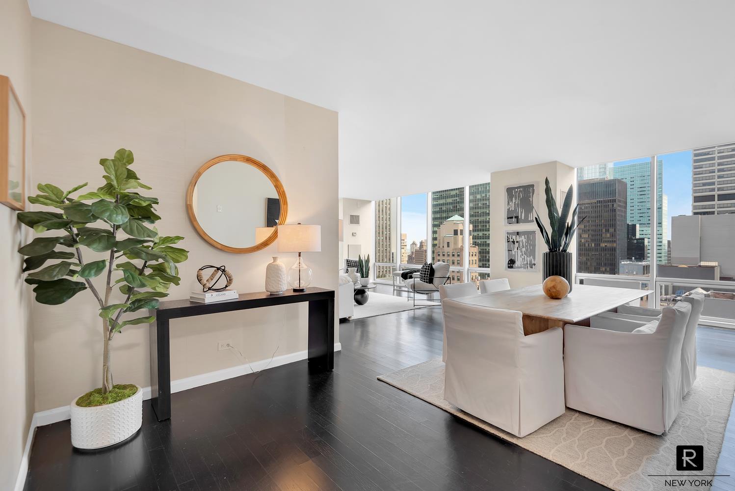 641 5th Avenue, Unit 26D Manhattan, NY 10022 - Photo 3 of 10