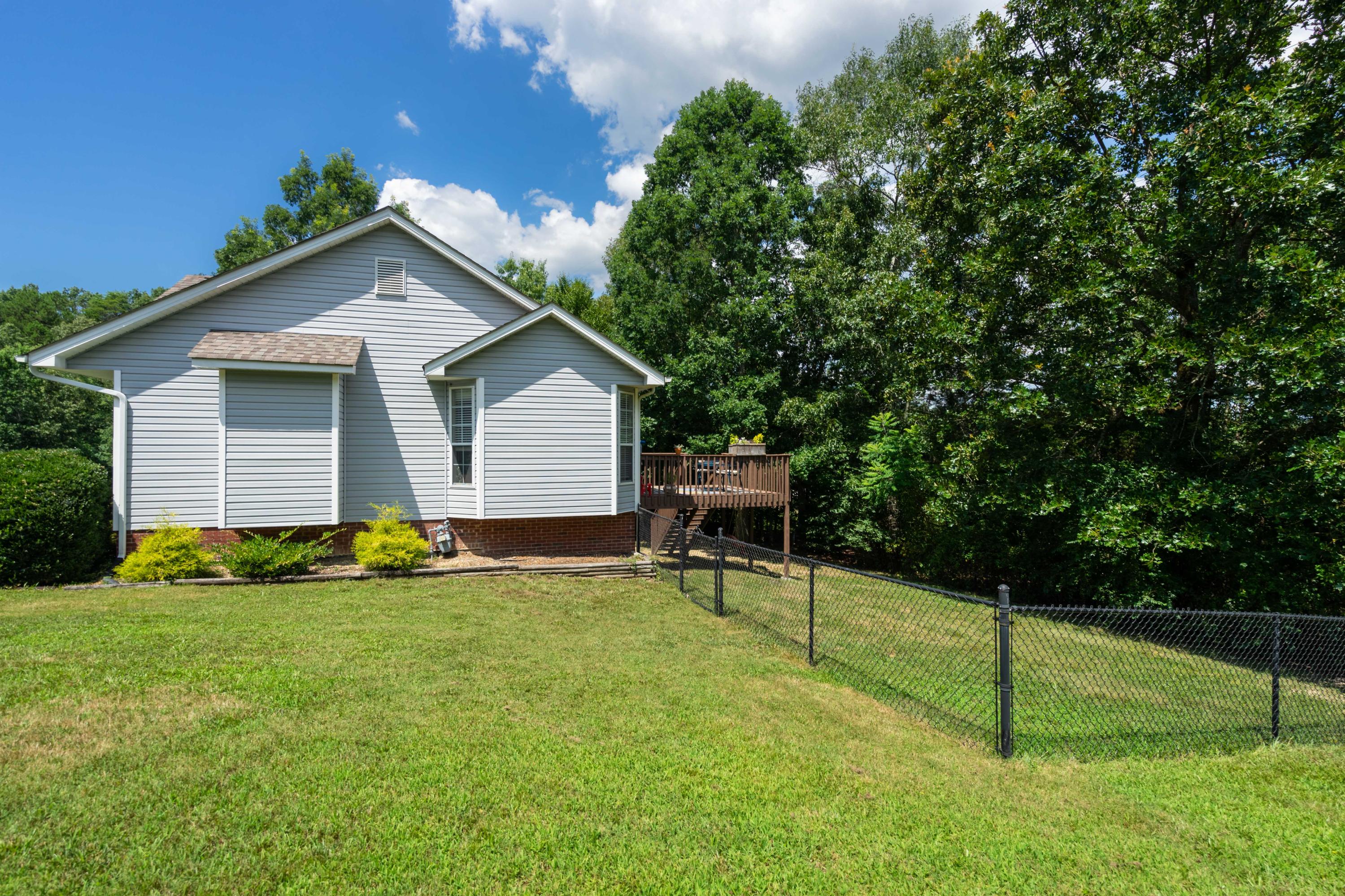 6038 Riley Road Ooltewah, TN 37363 - Photo 24 of 27 Side View