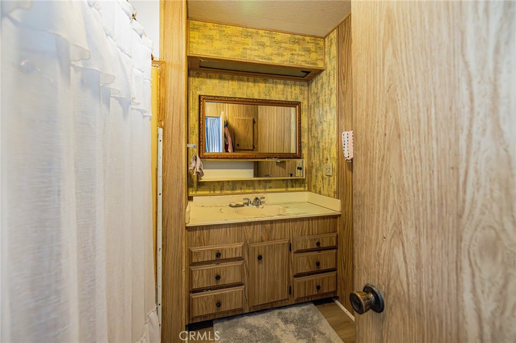 300 North Rampart Street, Unit 79 Orange, CA 92868 - Photo 10 of 14 Bath 2