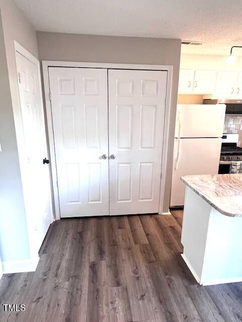 141 Jones Franklin Road, Unit G Raleigh, NC 27606 - Photo 13 of 21 IMG_7366