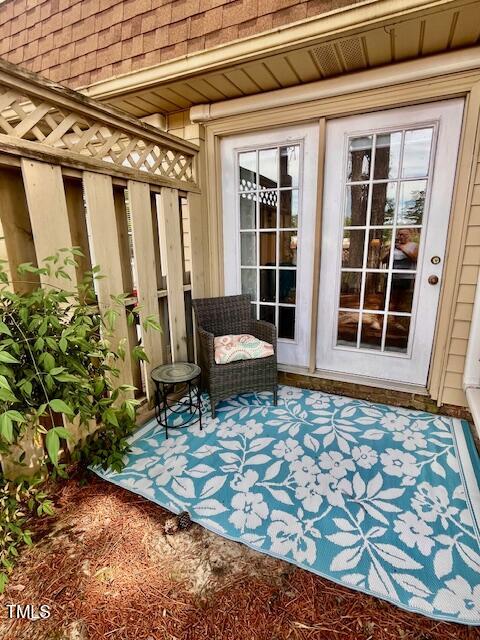 141 Jones Franklin Road, Unit G Raleigh, NC 27606 - Photo 19 of 21 IMG_7324