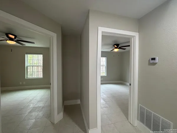 $1,200 | 1303 Philadelphia Street, Laredo, TX 78041