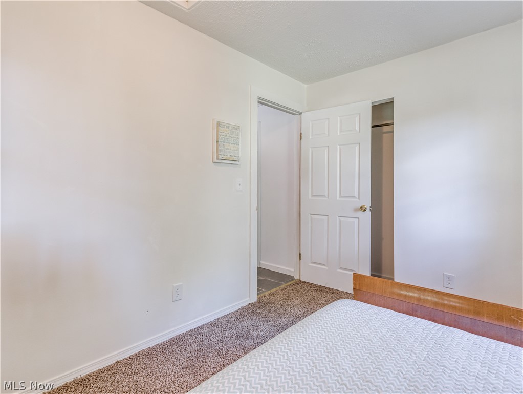 3581 Merrilyn Road Ravenna, OH 44266 - Photo 19 of 29 Gallery Image 19