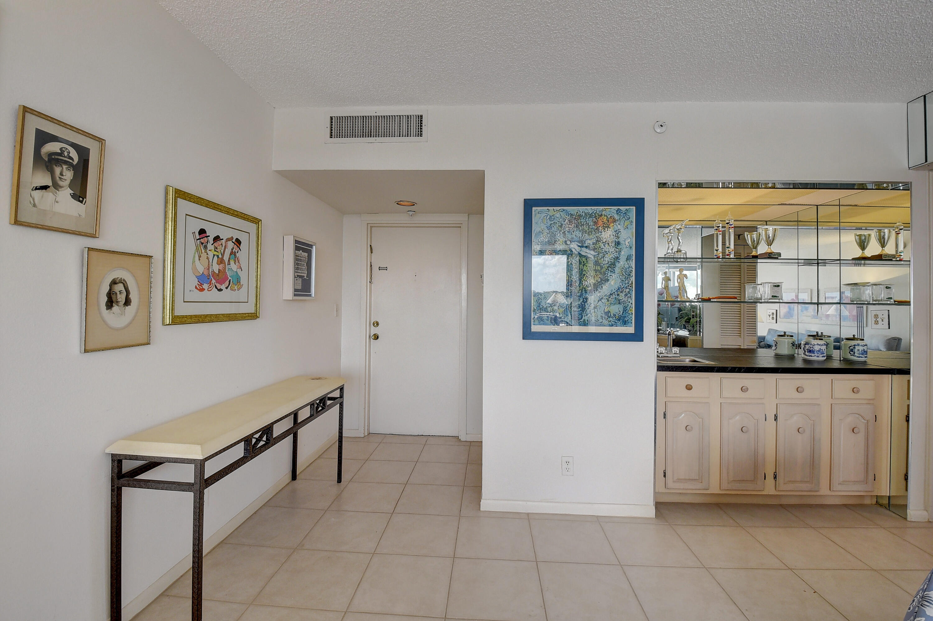 7786 Lakeside Boulevard, Unit 661 Boca Raton, FL 33434 - Photo 7 of 73 DSC_0209_10_11_12_13