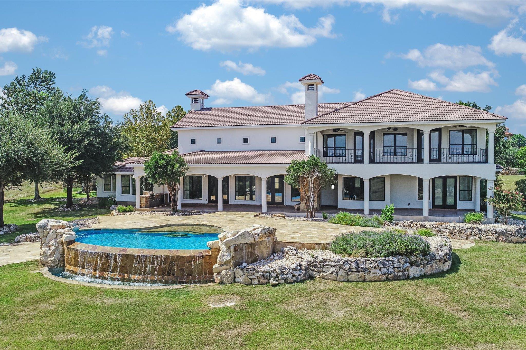 144 Serene Street Spring Branch, TX 78070 - Photo 8 of 36