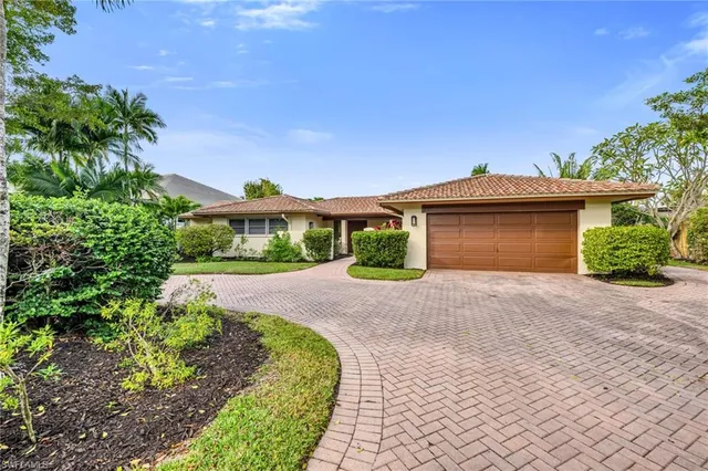 $3,250,000 | 737 Anchor Rode Drive, Naples, FL 34103