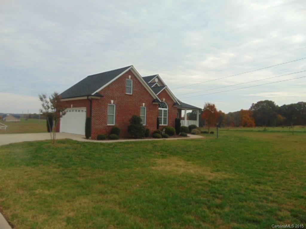2804 Startown Road Lincolnton, NC 28092 - Photo 3 of 22 Gallery Image 3