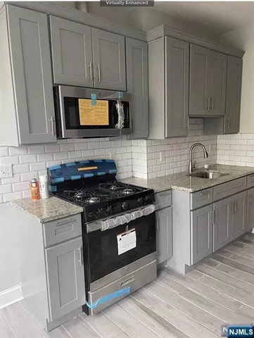 $2,100 | 57 Wilson Avenue, Unit 2L, Kearny, NJ 07032