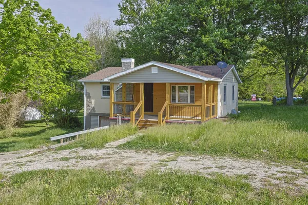 $134,900 | 9050 Highway 50, Aurora, IN 47001