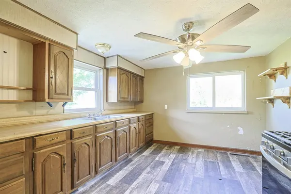 $134,900 | 9050 Highway 50, Aurora, IN 47001