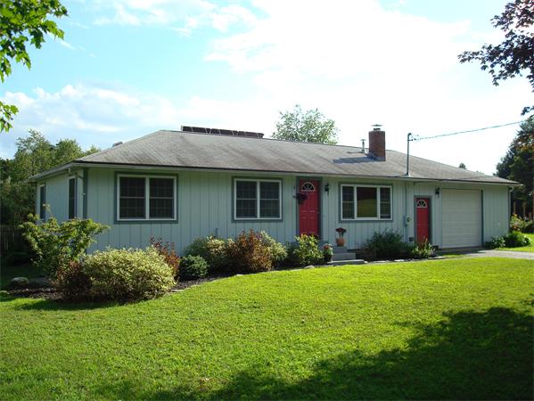 400 Log Plain Road East Greenfield, MA 01301 - Photo 1 of 17 Gallery Image 1