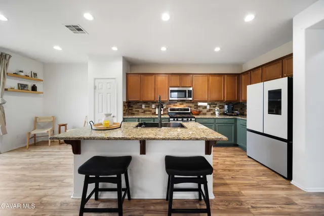 $515,000 | 44844 Dusty Road, Lancaster, CA 93536