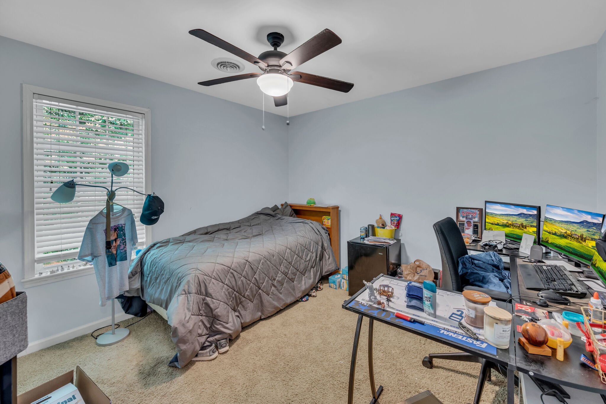 156 Foxrun Springfield, TN 37172 - Photo 27 of 31 a bedroom with bed and a desk