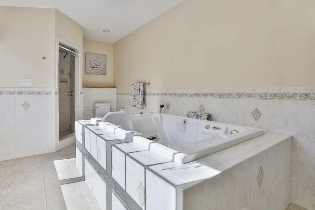 63 Old Mill Road Concord, MA 01742 - Photo 38 of 42 Gallery Image 38