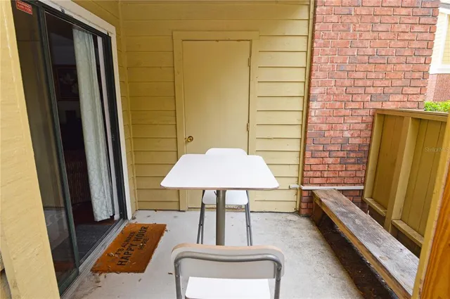 $2,000 | 8718 Mallard Reserve Drive, Unit 104, Tampa, FL 33614