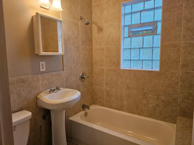 $1,595 | 4172 Jefferson Street, Gary, IN 46408