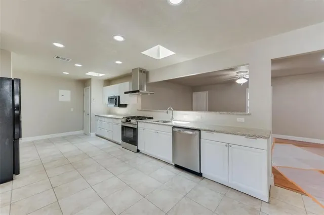 $2,600 | 2429 Towerwood Drive, Carrollton, TX 75006