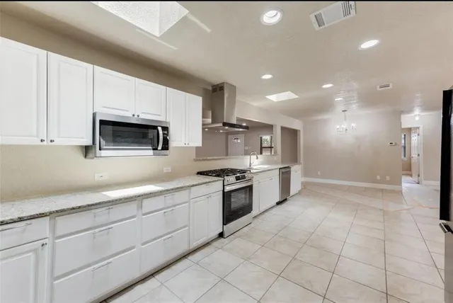 $2,600 | 2429 Towerwood Drive, Carrollton, TX 75006