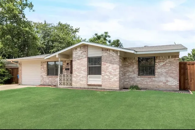 $2,600 | 2429 Towerwood Drive, Carrollton, TX 75006