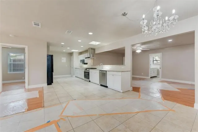 $2,600 | 2429 Towerwood Drive, Carrollton, TX 75006