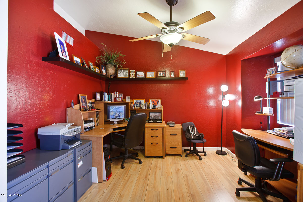 3724 East Decatur Street Mesa, AZ 85205 - Photo 10 of 14 Den
