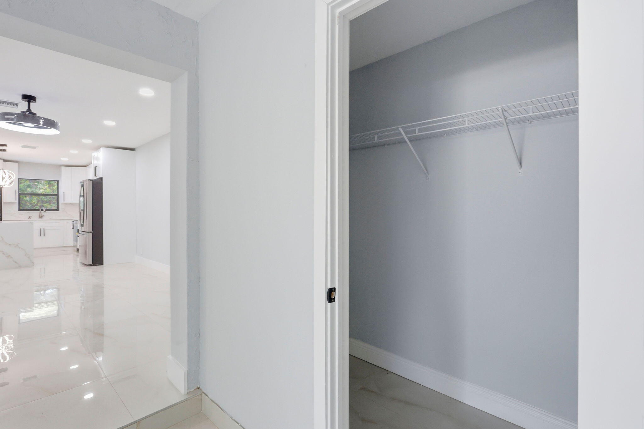2999 Northeast 2nd Avenue Boca Raton, FL 33431 - Photo 23 of 39 27-web-or-mls-027_0E2A0418