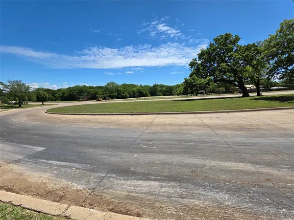 $3,500 | 2716 Park Place, Burleson, TX 76028