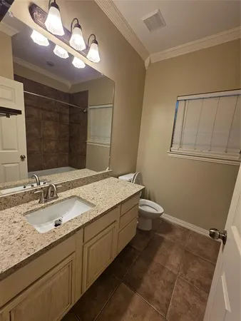 $3,500 | 2716 Park Place, Burleson, TX 76028
