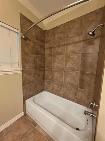 $3,500 | 2716 Park Place, Burleson, TX 76028