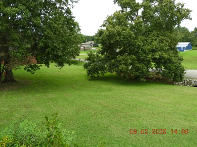 $385,000 | 1325 Matthew Avenue, Leoma, TN 38468