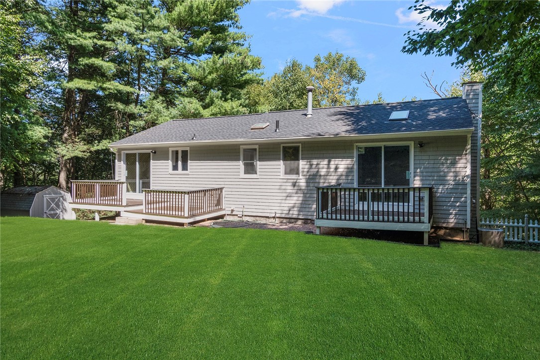 976 Knotty Oak Road Coventry, RI 02816 - Photo 27 of 29 Gallery Image 27