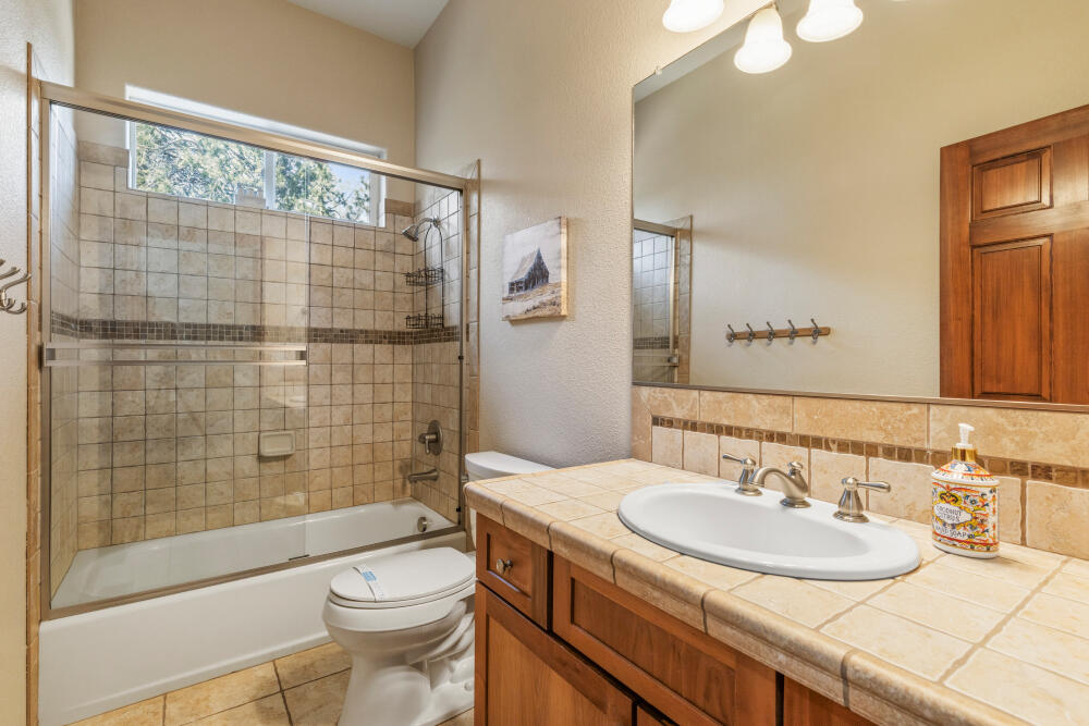 6352 Sanderling Road Klamath Falls, OR 97601 - Photo 42 of 65 Bathroom Located off Main Hall