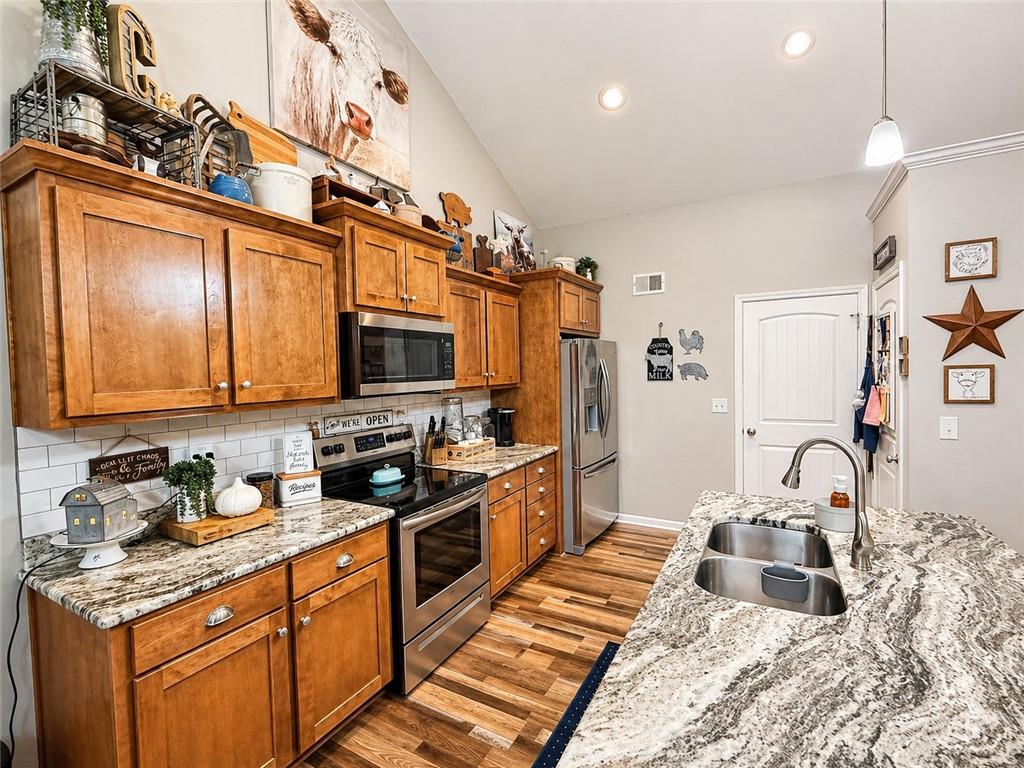 21650 West Wilson Street Spring Hill, KS 66083 - Photo 12 of 35