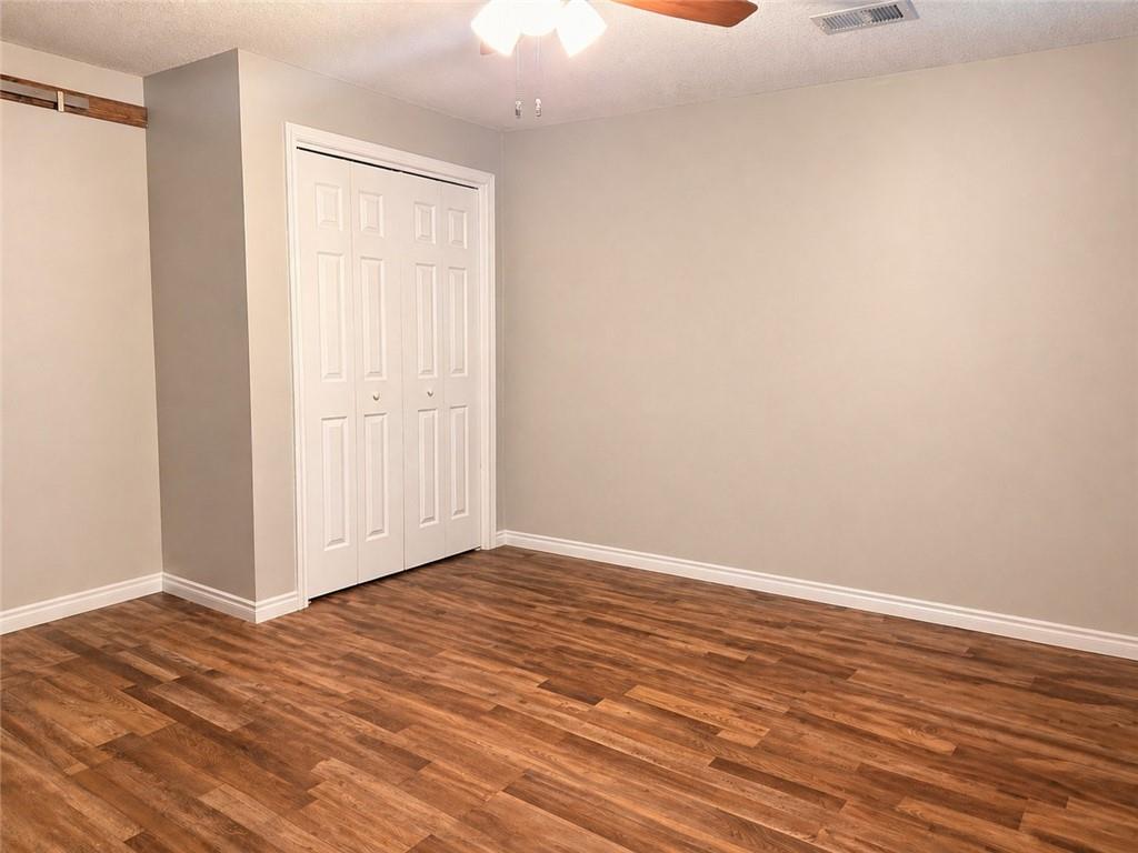 21650 West Wilson Street Spring Hill, KS 66083 - Photo 26 of 35